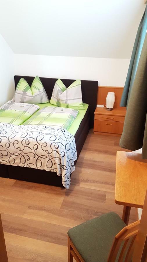 Haus Christina Apartman Weissensee Kültér fotó